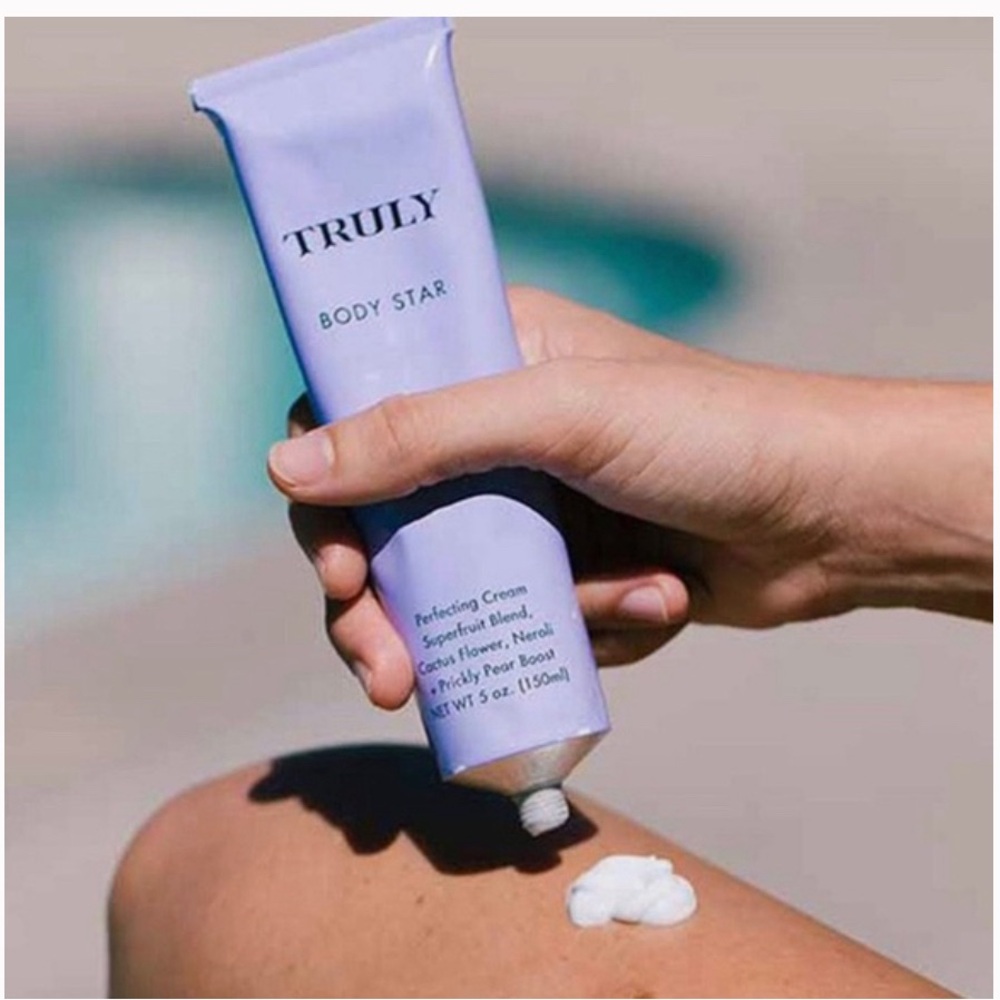 TRULY Body Star Perfecting Cream for stretch marks or cellulite - 5 oz New NIB - Picture 1 of 6